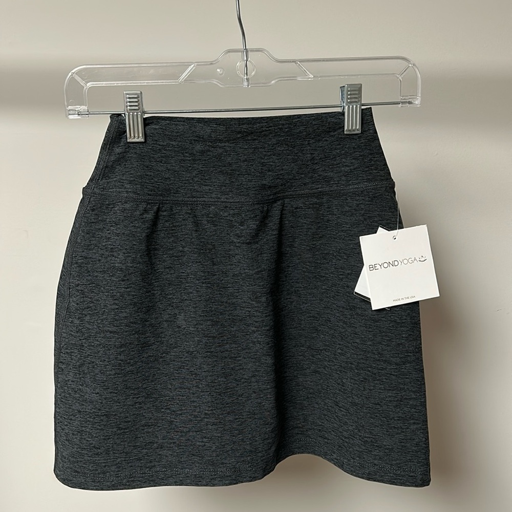 Beyond yoga move it high waisted skirt black charcoal